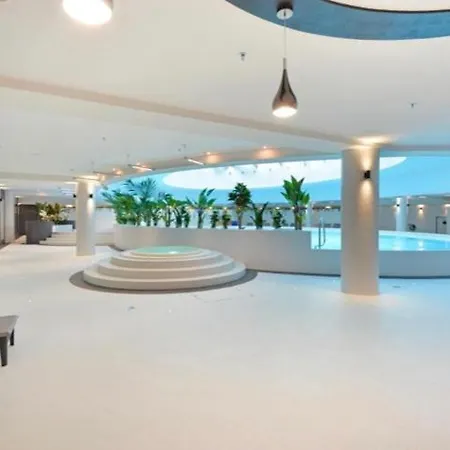 Hanza Tower Sky-20 Spa Pool & Jacussi & Sauna * Stettino